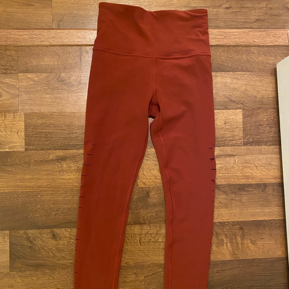 Athleta On your mark 7/8 tights